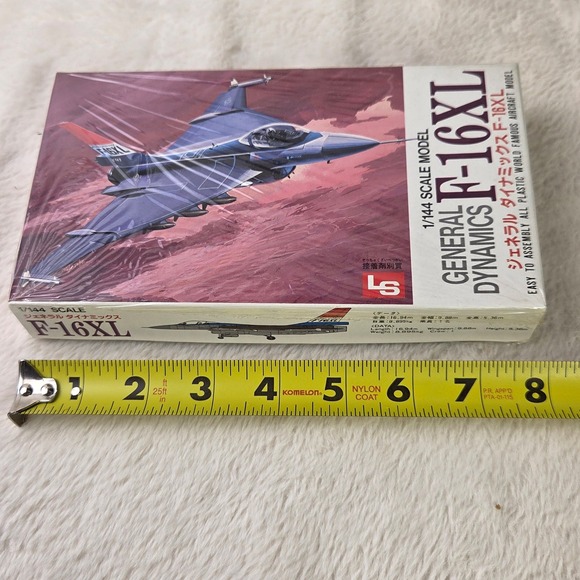 LS 1:144 Scale General‎ Dynamics F 16XL Plastic Model Kit 1054 New - Picture 2 of 8